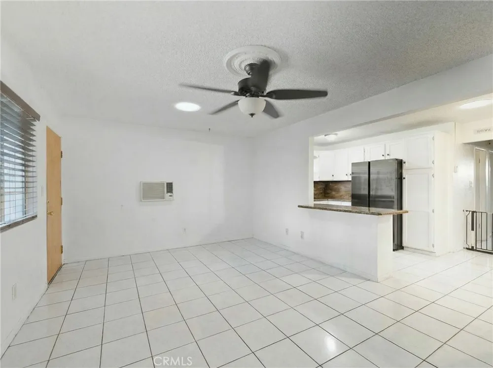 8211 Wilbarn Paramount, CA 90723