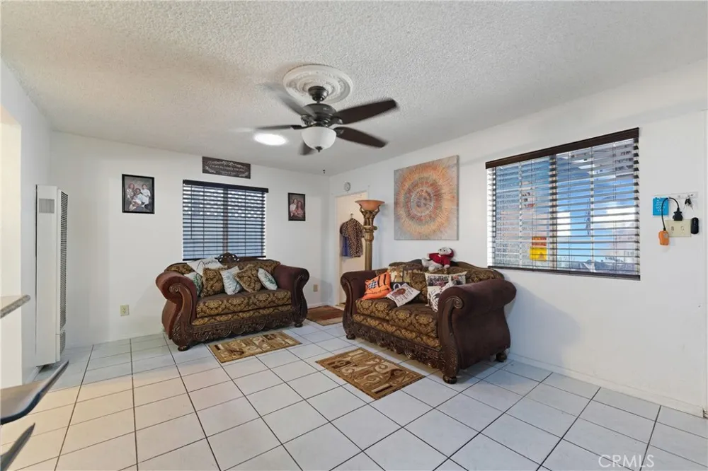 8211 Wilbarn Paramount, CA 90723