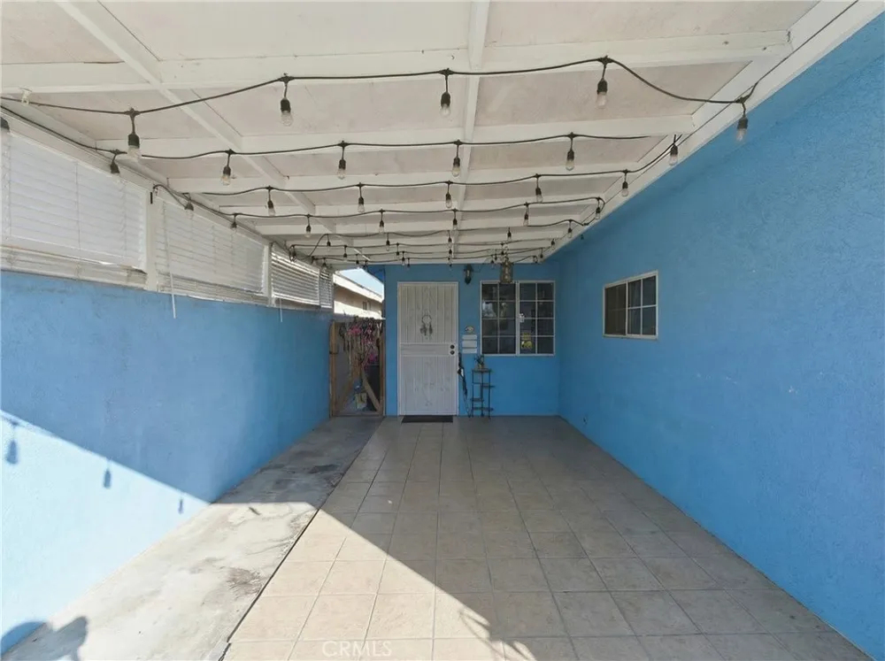 8211 Wilbarn Paramount, CA 90723