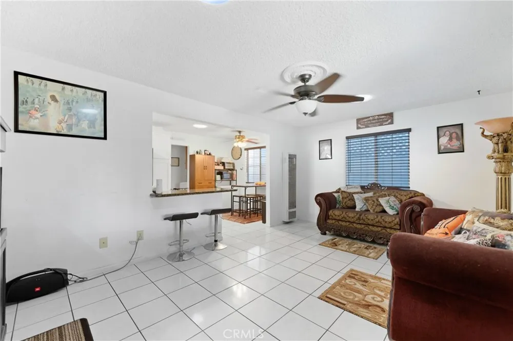 8211 Wilbarn Paramount, CA 90723