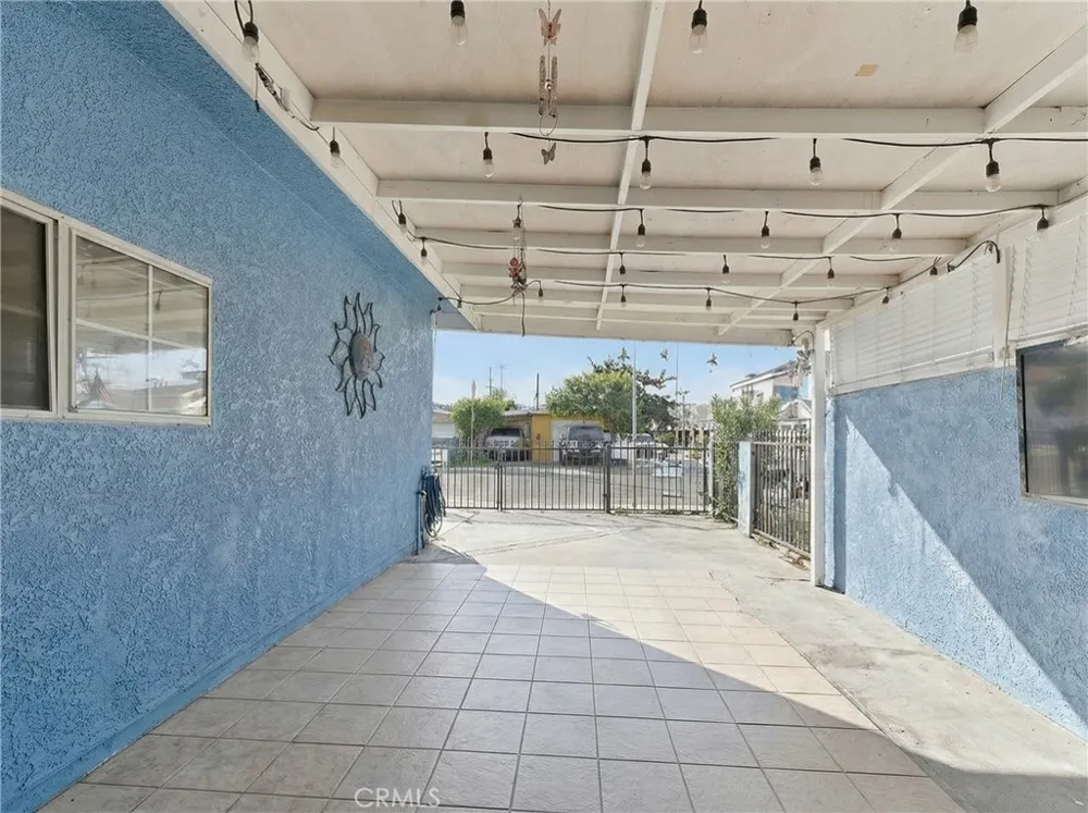 8211 Wilbarn Paramount, CA 90723