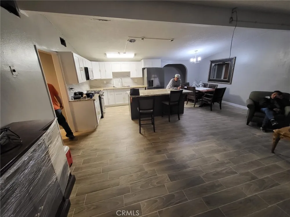 3060 Emerald Lancaster, CA 93535