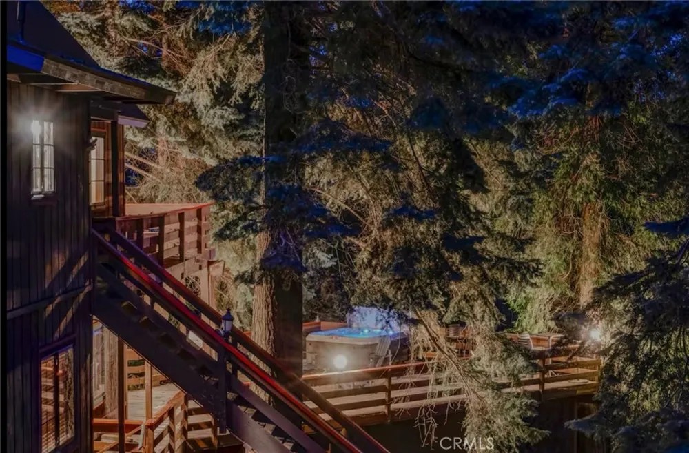 764 Fern Road Lake Arrowhead, CA 92385
