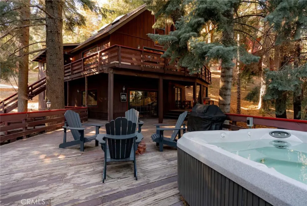764 Fern Road Lake Arrowhead, CA 92385