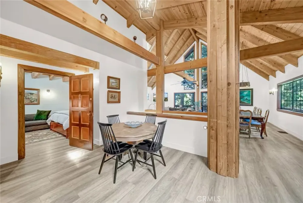 764 Fern Road Lake Arrowhead, CA 92385