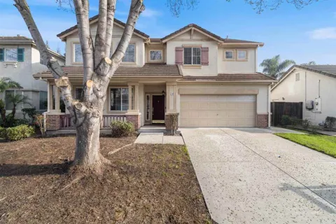 4925 Bay View Cir