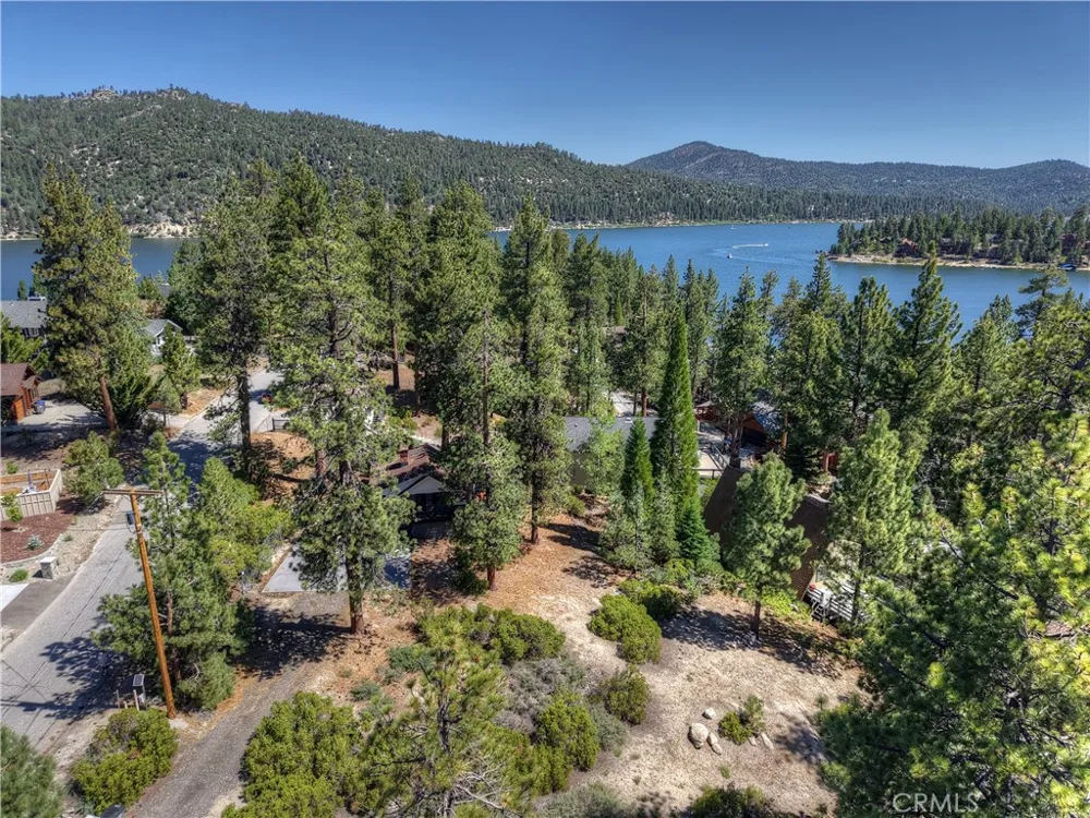 38602 Talbot Big Bear Lake, CA 92315