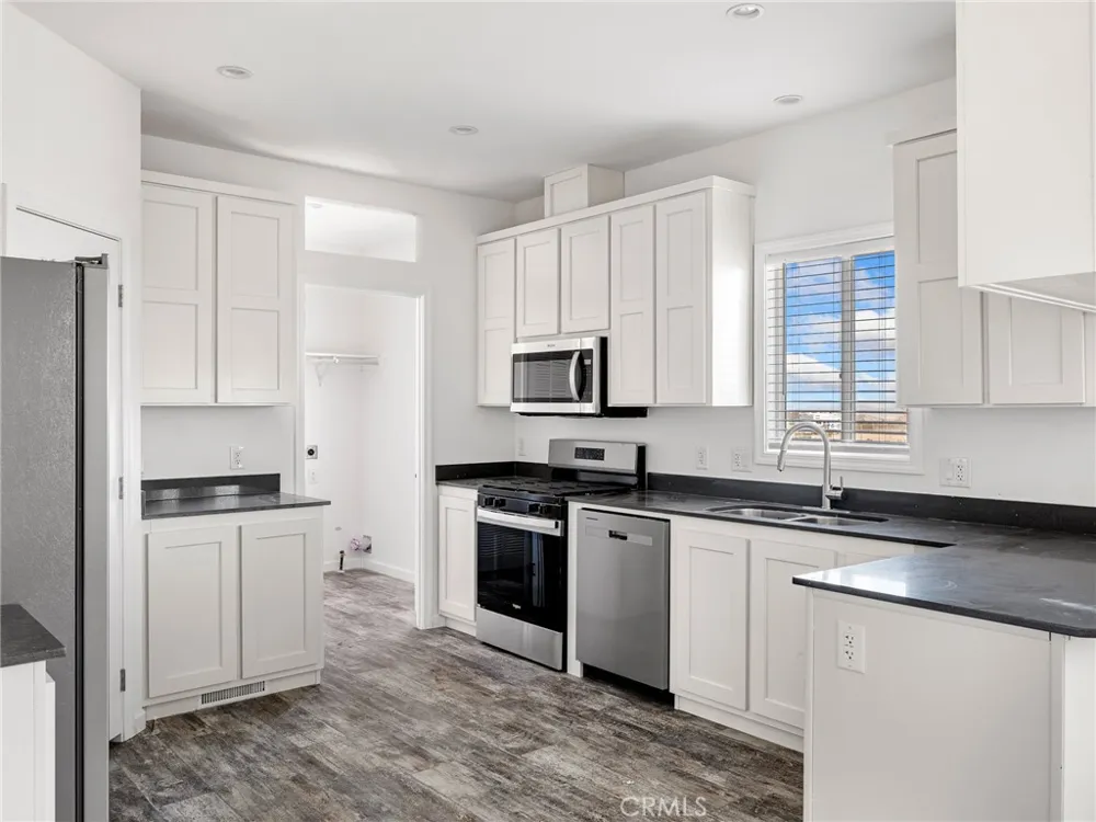 12963 Corton Street Pinon Hills, CA 92372