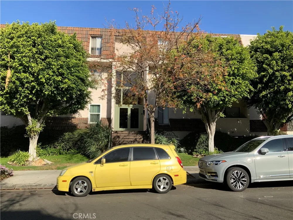 409 Burchett #220 Glendale, CA 91203