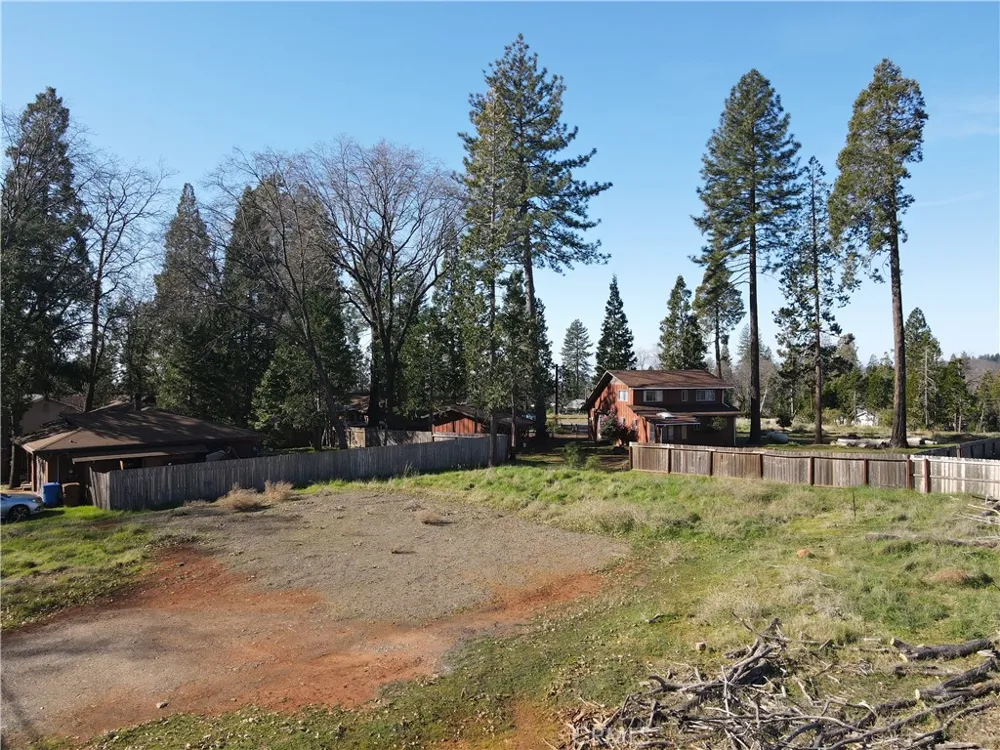 13605 S Park Magalia, CA 95954