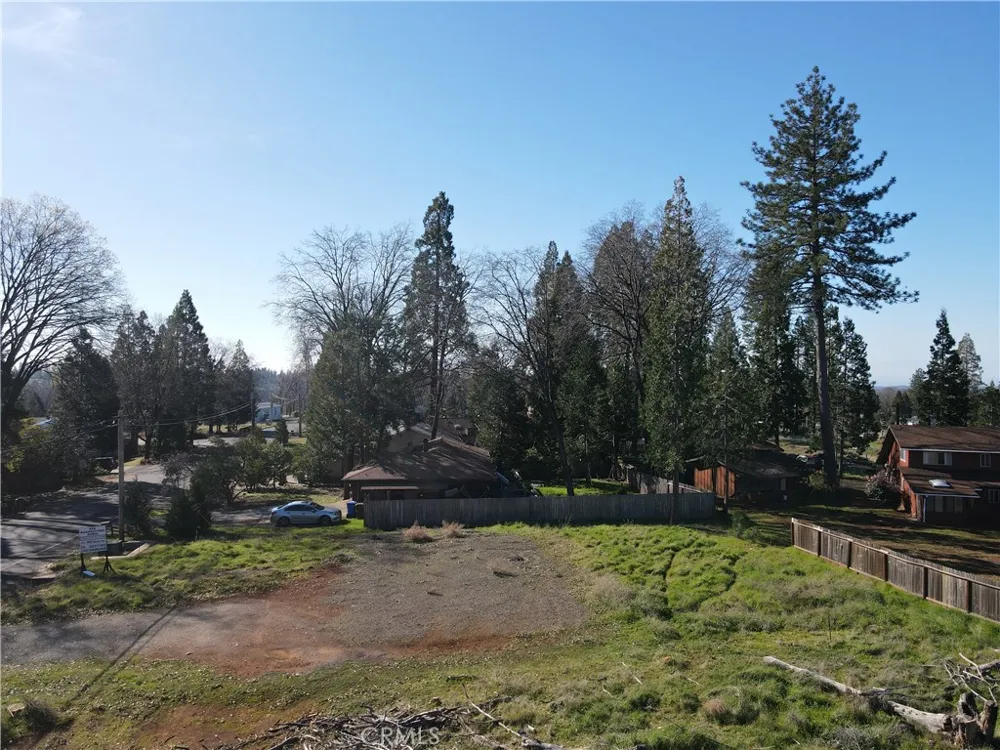 13605 S Park Magalia, CA 95954