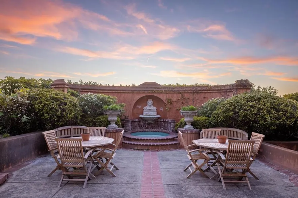 228 Lower Walden Road Carmel, CA 93923