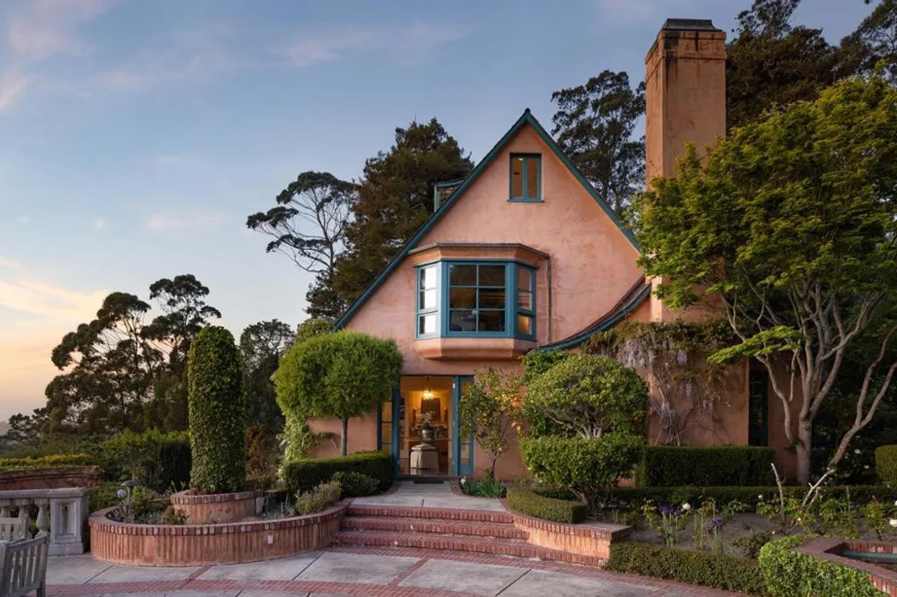 228 Lower Walden Road Carmel, CA 93923