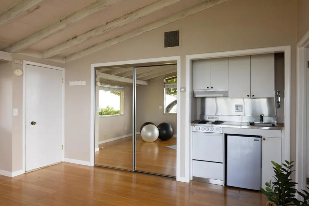 228 Lower Walden Road Carmel, CA 93923