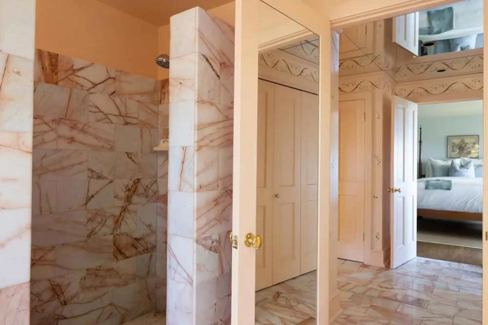 228 Lower Walden Road Carmel, CA 93923
