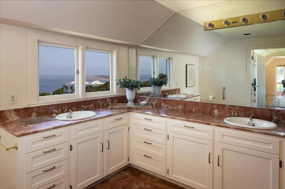 228 Lower Walden Road Carmel, CA 93923