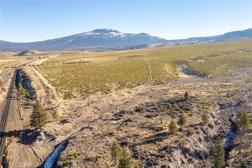Hwy 97 Weed, CA 96094