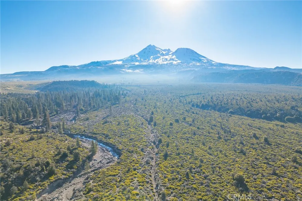 Hwy 97 Weed, CA 96094