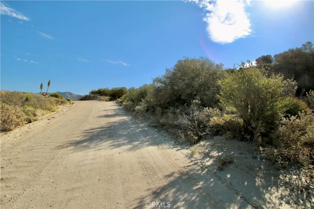 75230 Palm Canyon Drive Pinyon Pines, CA 92561