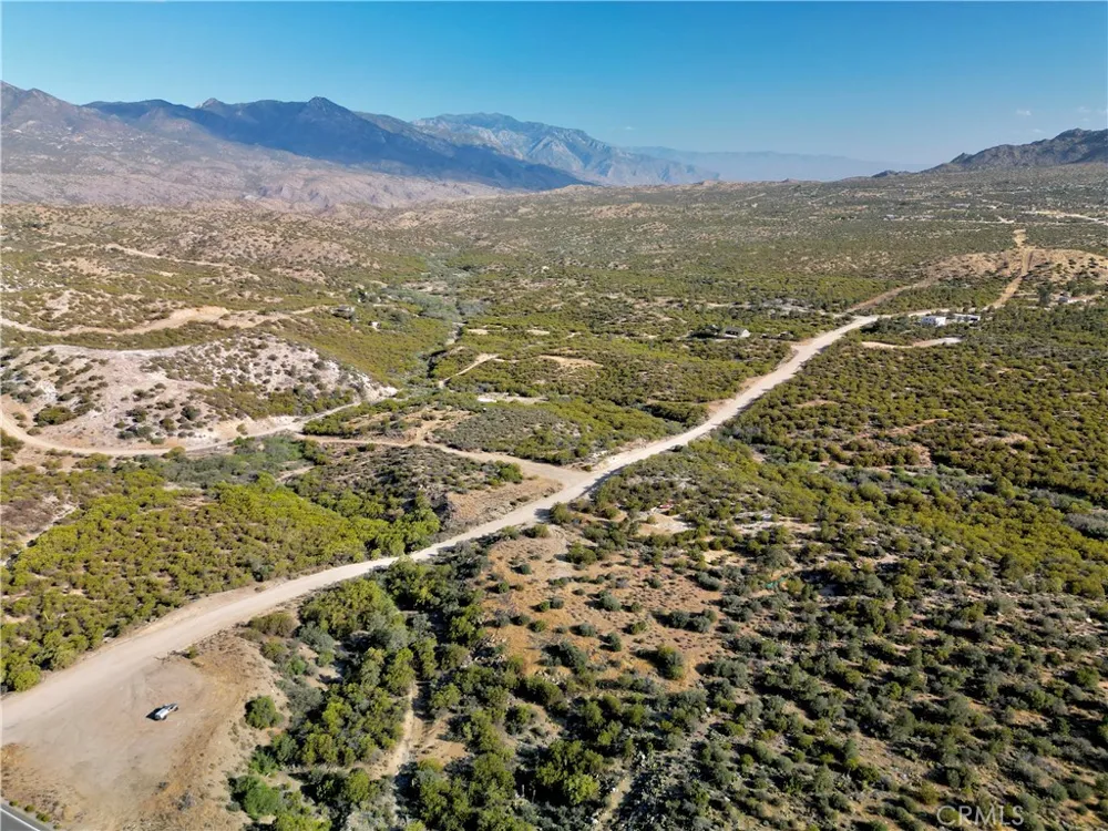 75230 Palm Canyon Drive Pinyon Pines, CA 92561