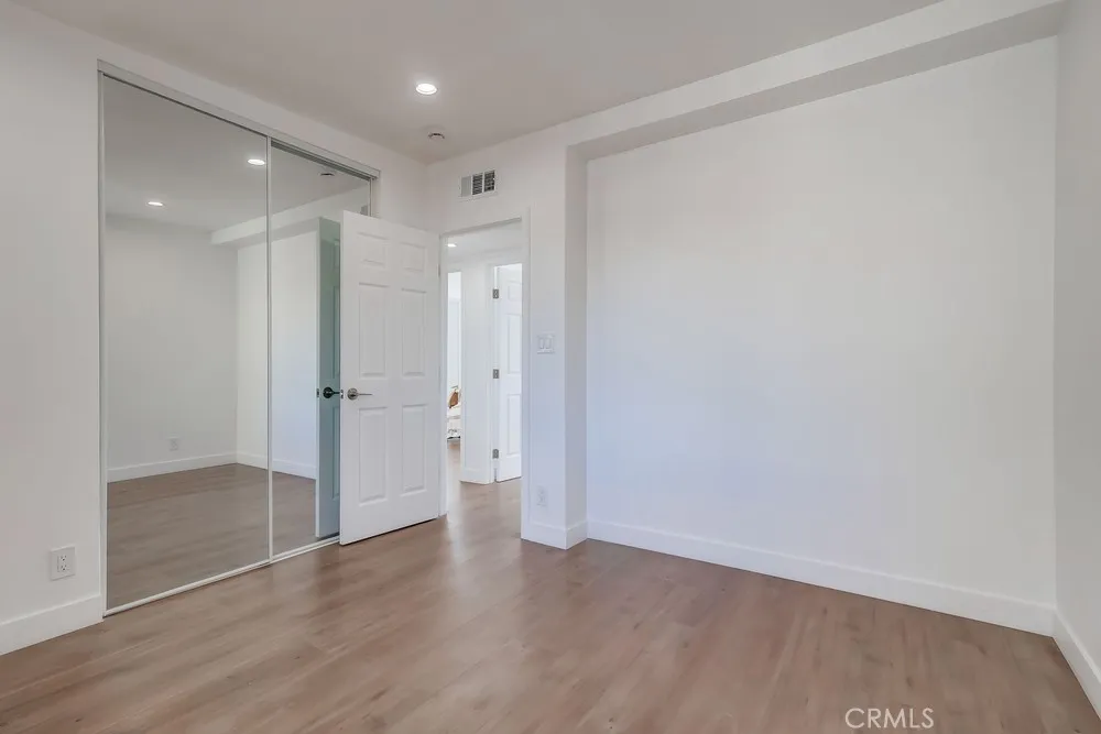 946 W 220th Street #216 Torrance, CA 90502
