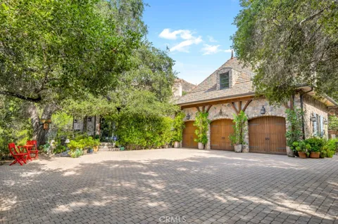 3439 Dorothy Road