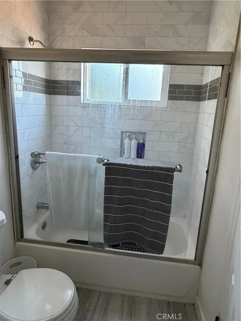 4622 W 156th Lawndale, CA 90260