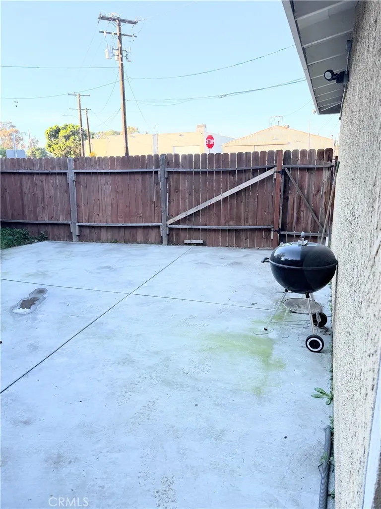 4622 W 156th Lawndale, CA 90260