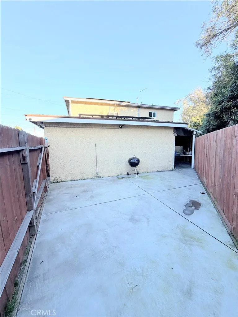 4622 W 156th Lawndale, CA 90260