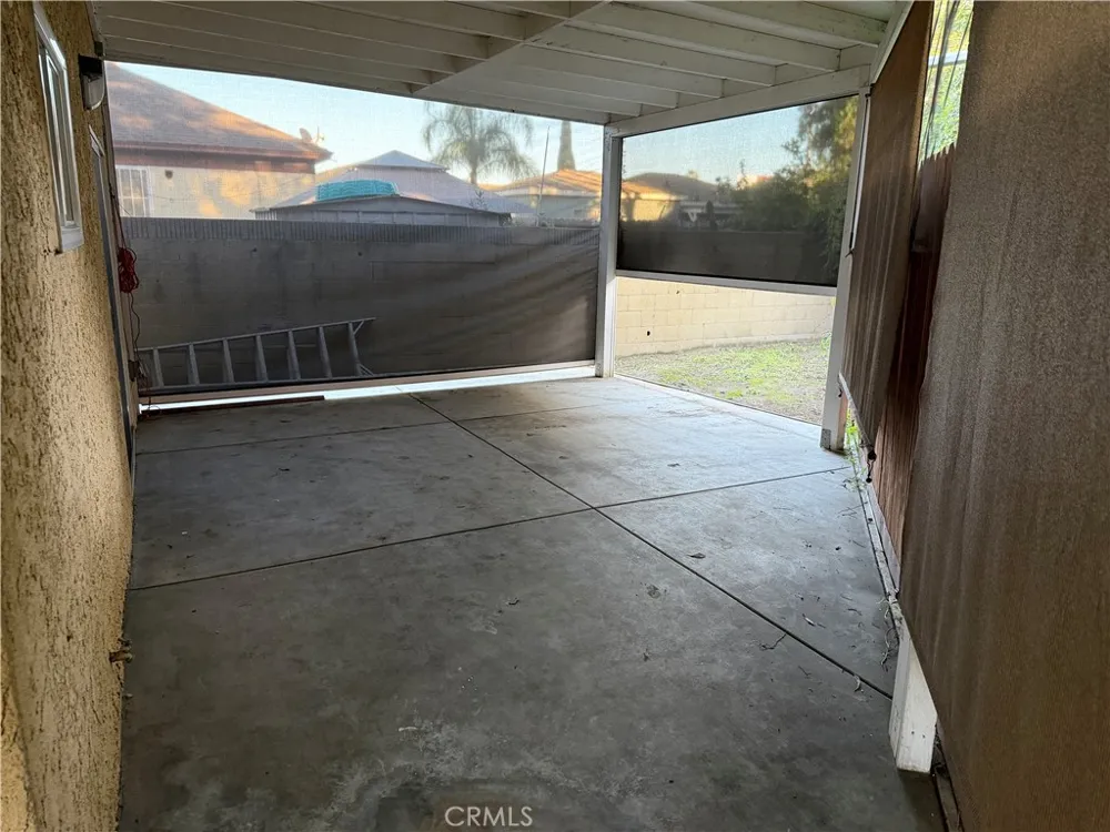 4622 W 156th Lawndale, CA 90260