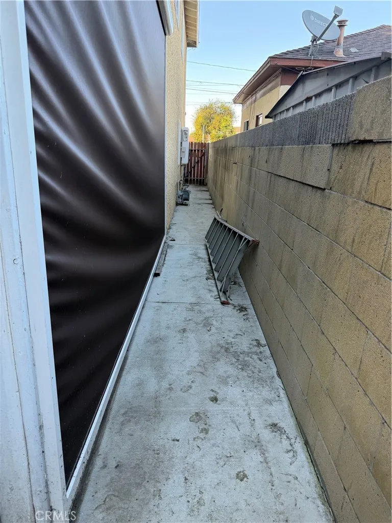 4622 W 156th Lawndale, CA 90260