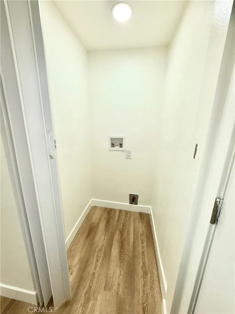 1008 Long Inglewood, CA 90302