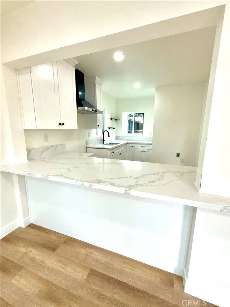 1008 Long Inglewood, CA 90302
