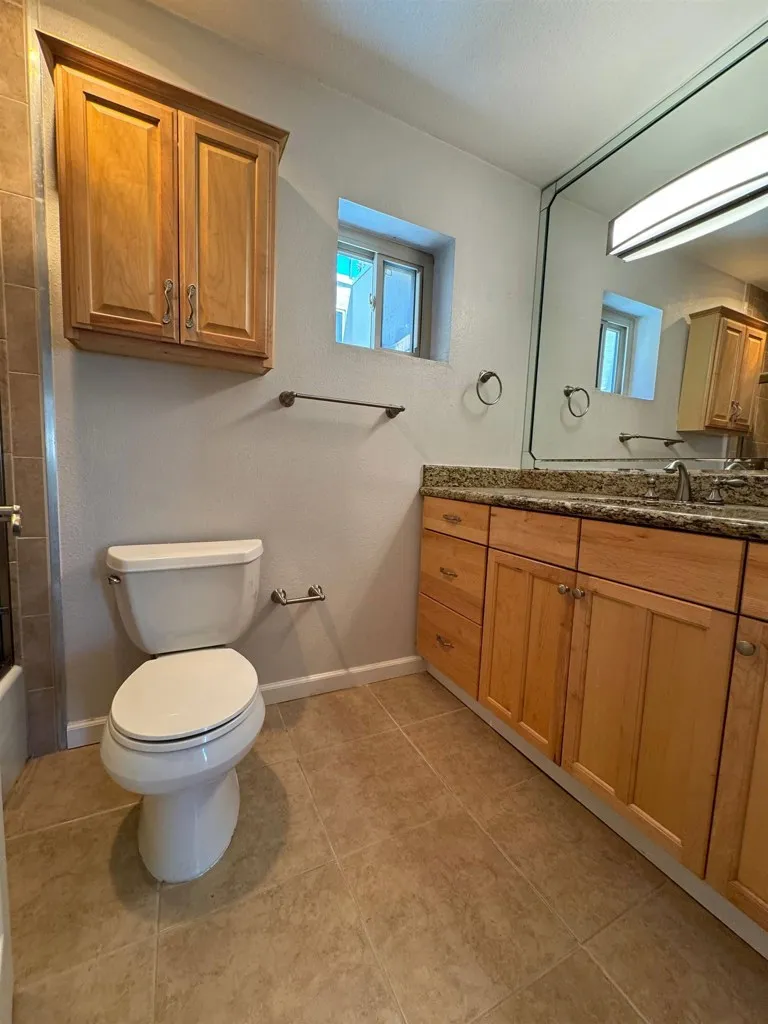 77 Fairmount Ave #220 Oakland, CA 94611