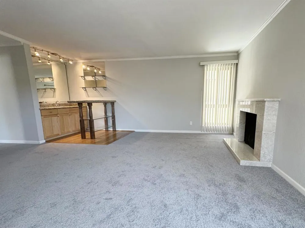 77 Fairmount Ave #220 Oakland, CA 94611