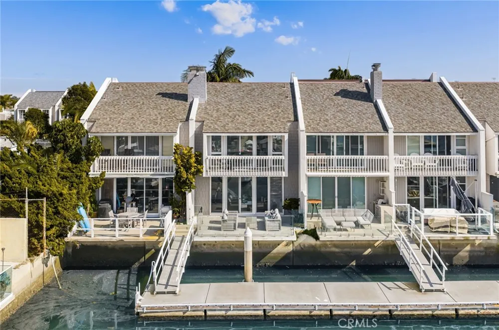 16435 Harbour Lane #13 Huntington Beach, CA 92649