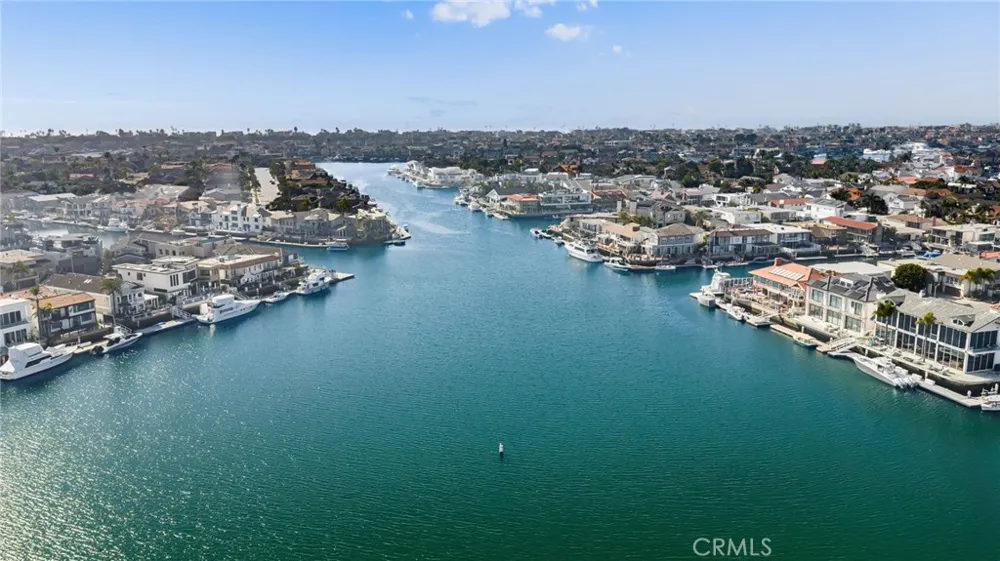 16435 Harbour Lane #13 Huntington Beach, CA 92649