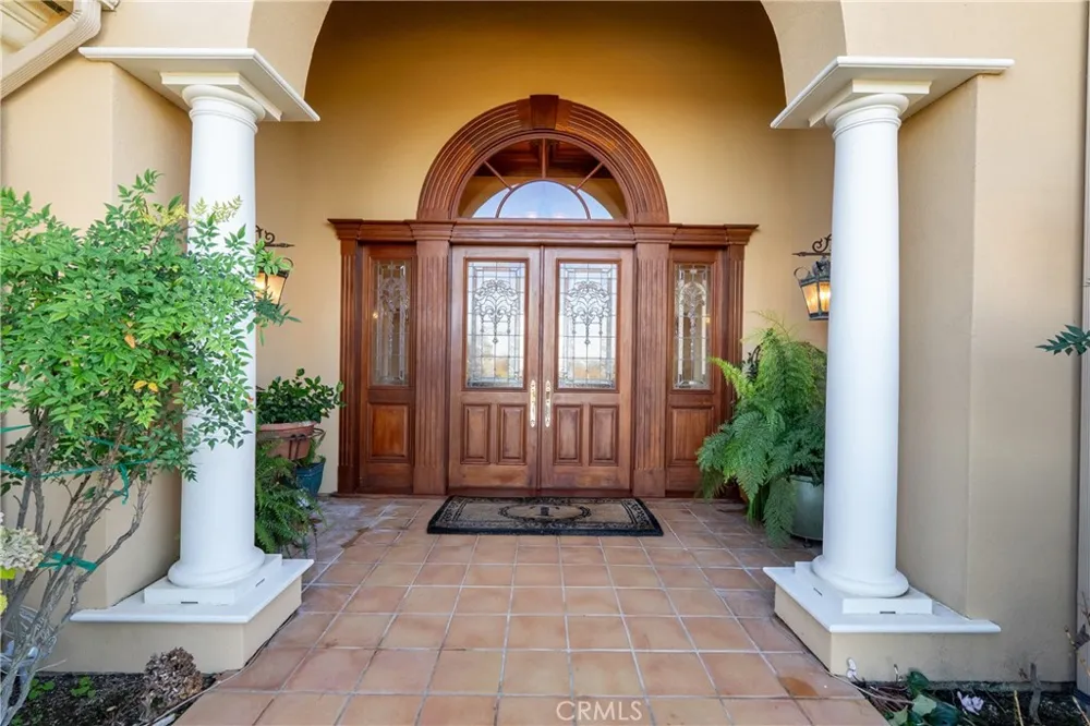 5315 El Pomar Drive Templeton, CA 93465