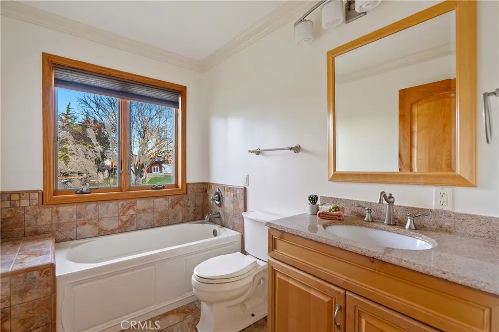 5315 El Pomar Drive Templeton, CA 93465