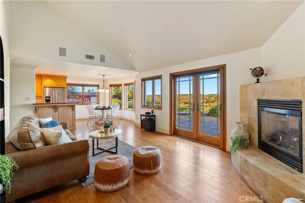 5315 El Pomar Drive Templeton, CA 93465
