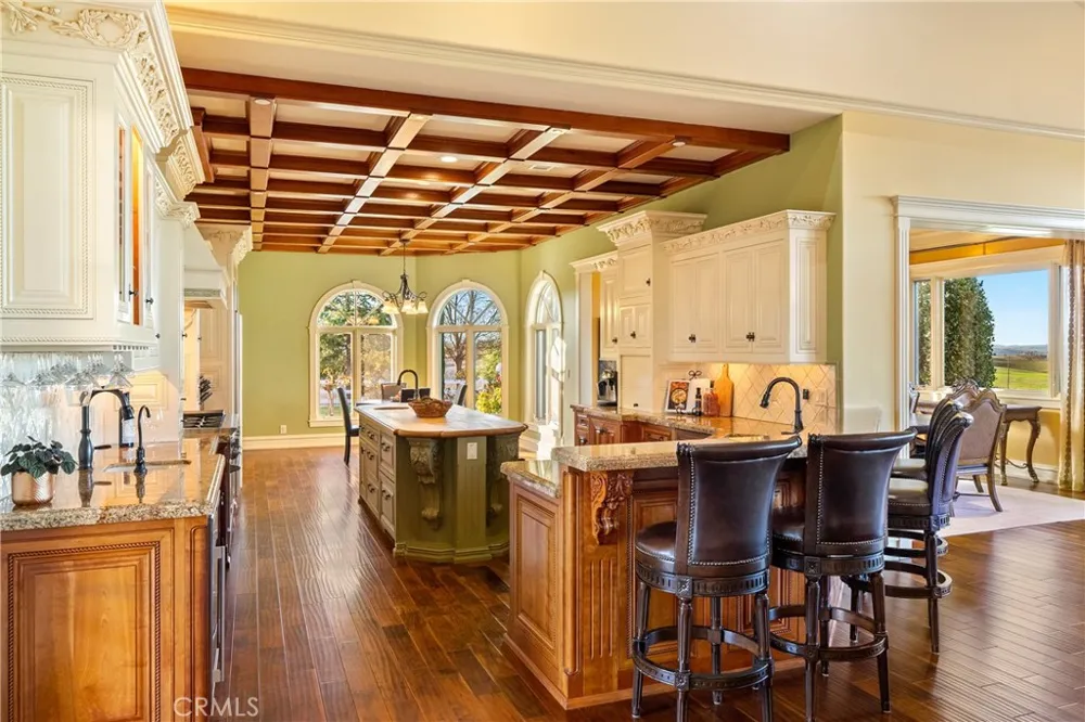 5315 El Pomar Drive Templeton, CA 93465