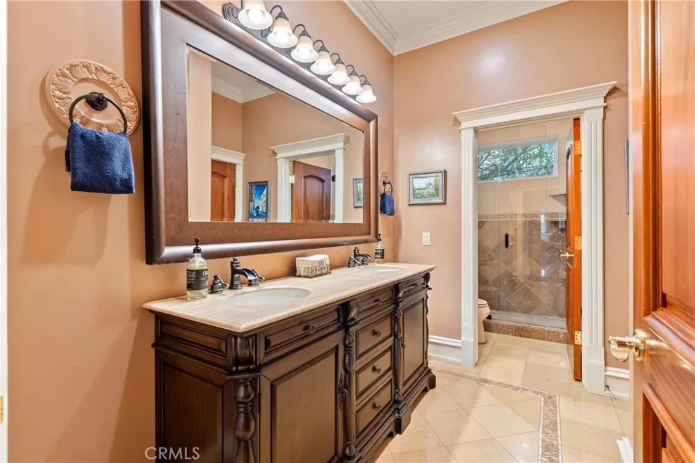 5315 El Pomar Drive Templeton, CA 93465