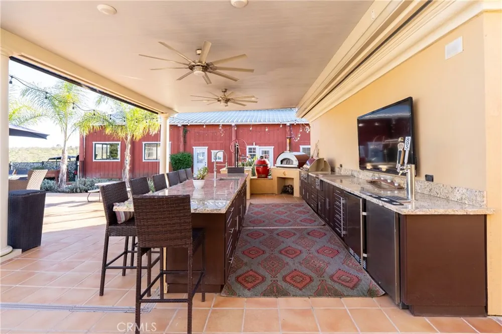5315 El Pomar Drive Templeton, CA 93465