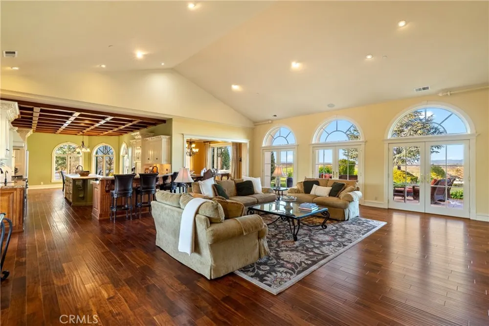 5315 El Pomar Drive Templeton, CA 93465