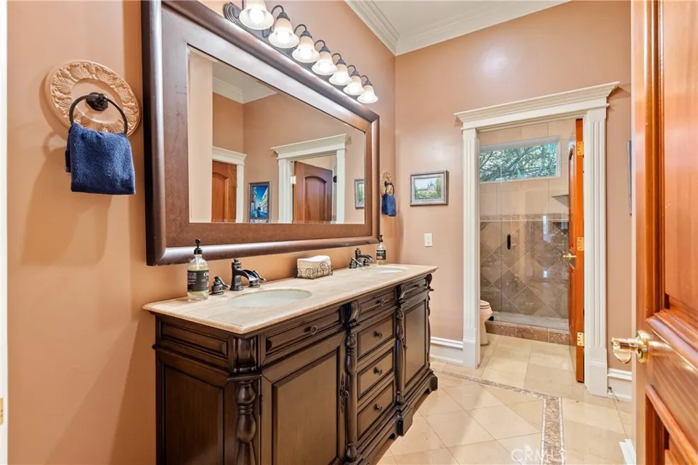 5315 El Pomar Drive Templeton, CA 93465