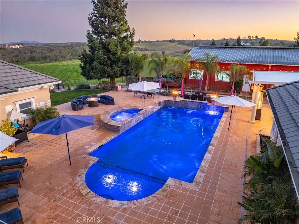 5315 El Pomar Drive Templeton, CA 93465