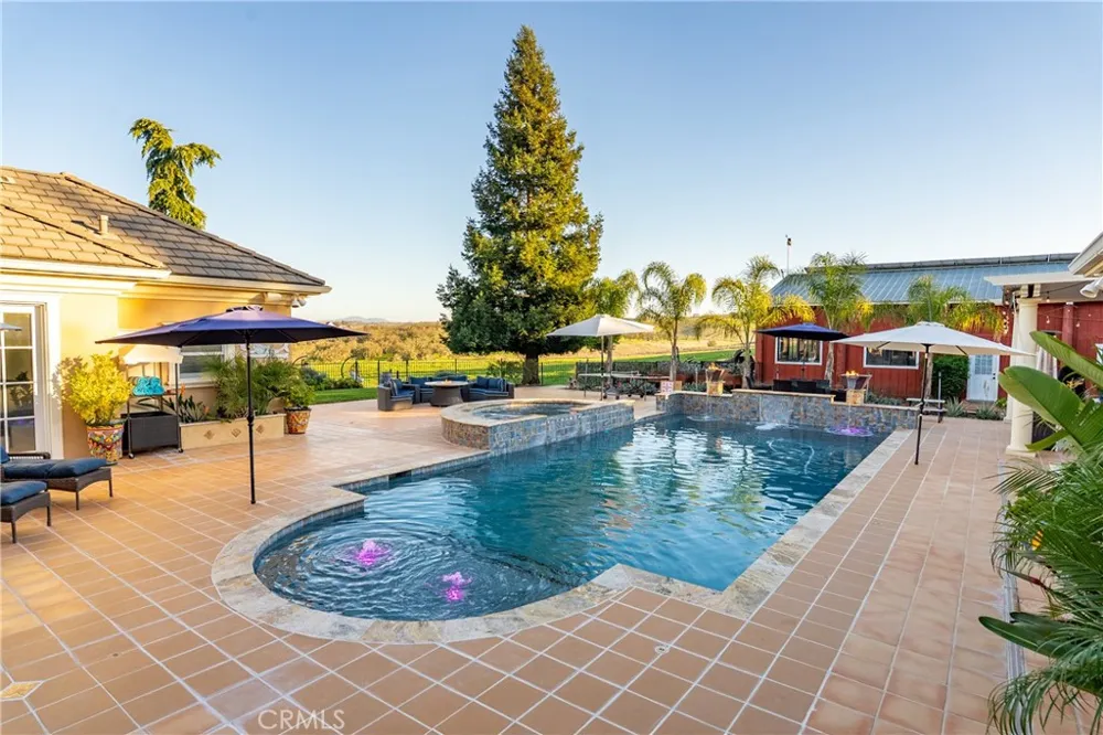 5315 El Pomar Drive Templeton, CA 93465