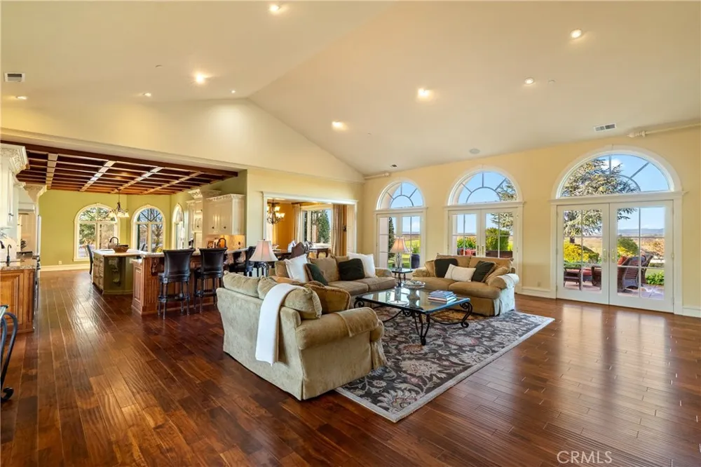 5315 El Pomar Drive Templeton, CA 93465