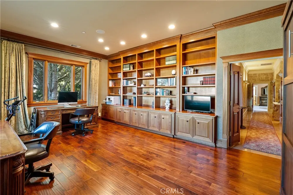 5315 El Pomar Drive Templeton, CA 93465