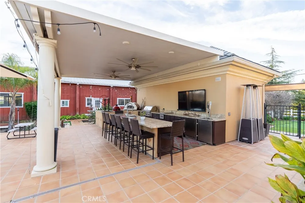 5315 El Pomar Drive Templeton, CA 93465